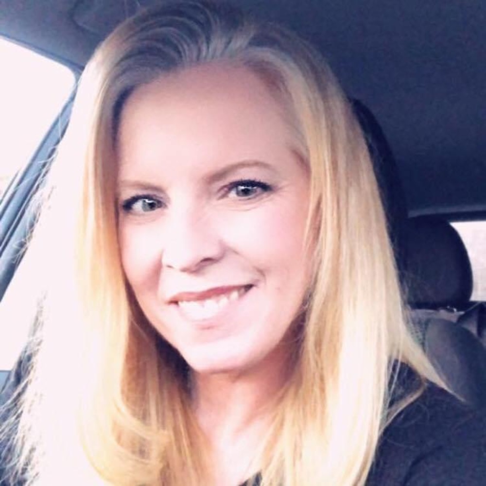 Meet your Posher, Robyn